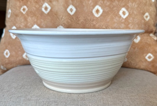 ap pottery white & cream & beige serving bowl