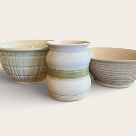 ap pottery cream bubble vase with green stripe