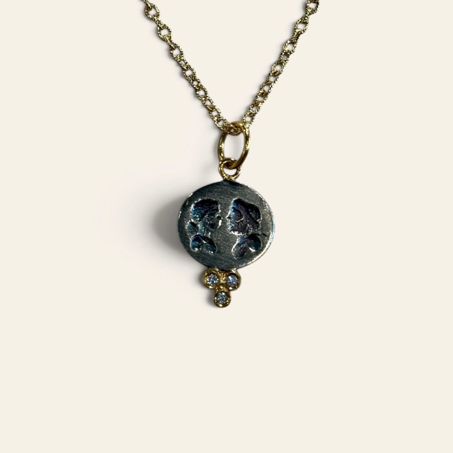 Romeo and Juliette Charm