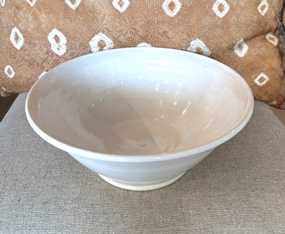 ap pottery white & beige serving bowl