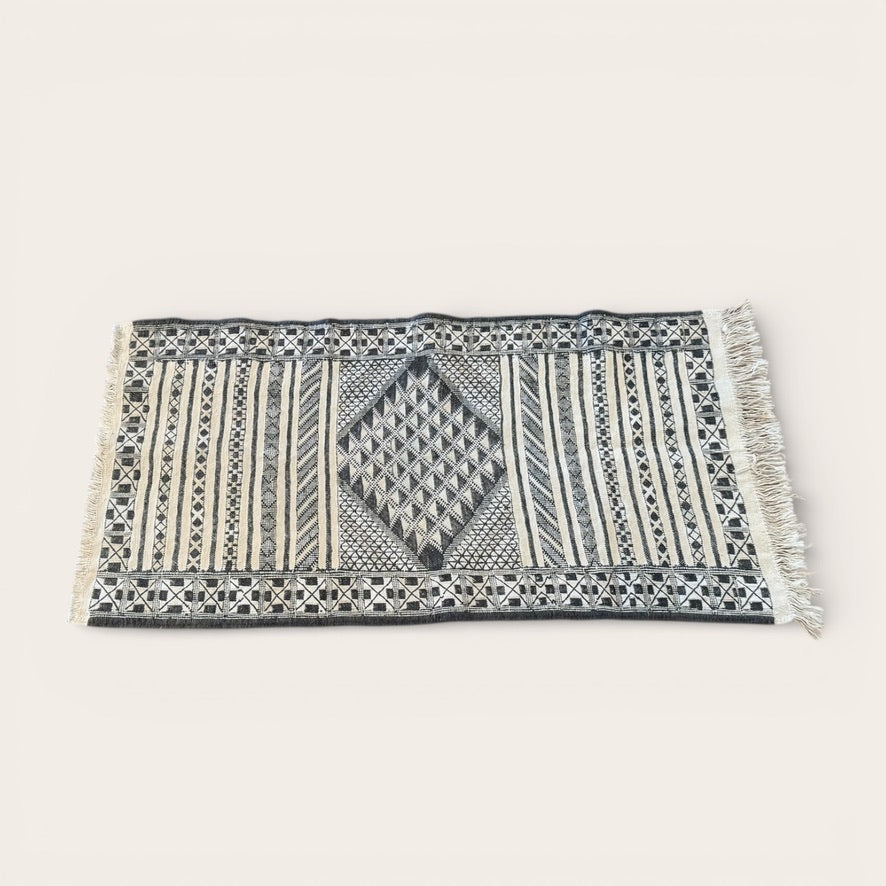 Kilim Rug Small Grey Diamond 119cm x 67cm