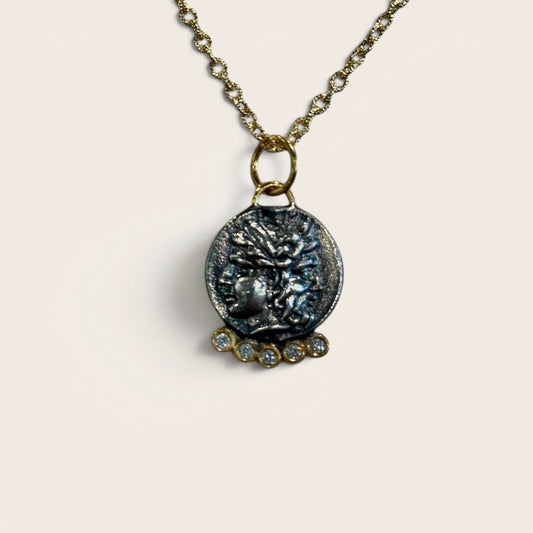 Janus Coin Pendant 5 diamonds