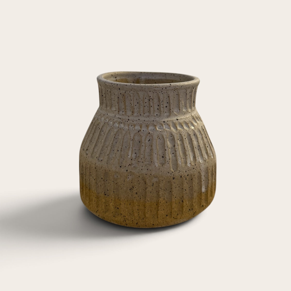 ap pottery carved bud vase