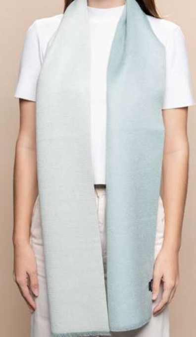 The Prized Suri Aplaca Double-faced Scarf