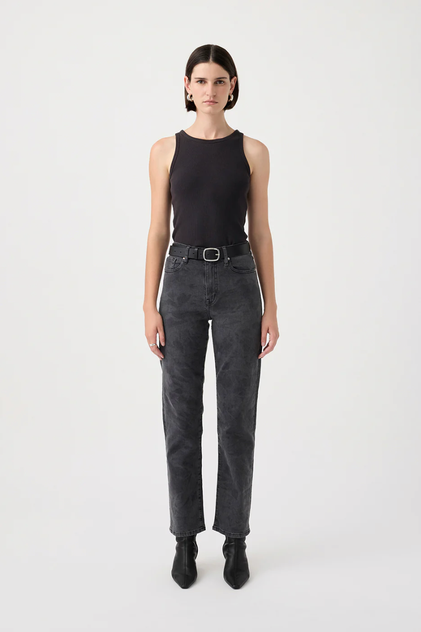 Zoe High Straight Jean